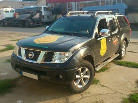 Nissan Navara autódekoráció: Kontroll-Sec Kft. autó dekoráció 05