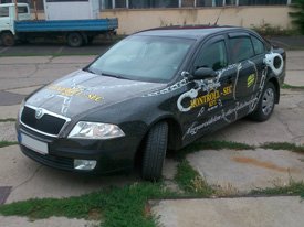 Skoda Octavia autódekoráció: Kontroll-Sec Kft. autó dekoráció 03